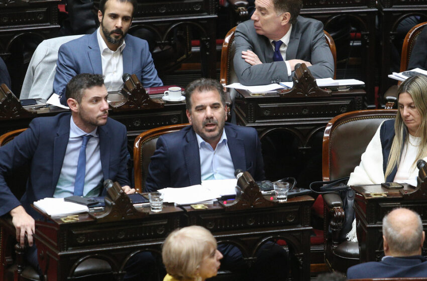  El bloque del PRO se reúne en medio de amenazas de ruptura