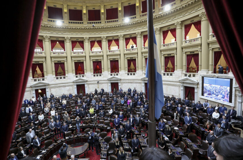  Una jugada de último momento para enterrar el criptogate en el Congreso