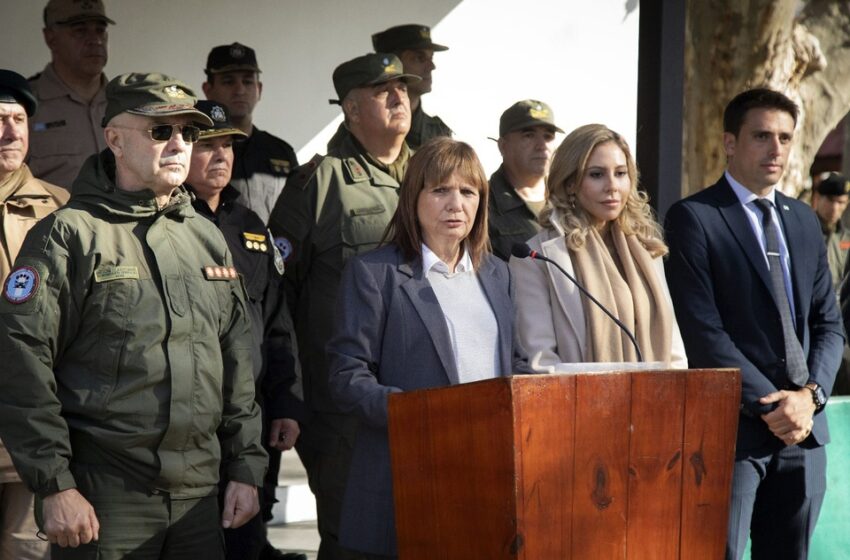 Denuncian a Patricia Bullrich por cercenar el derecho a manifestarse