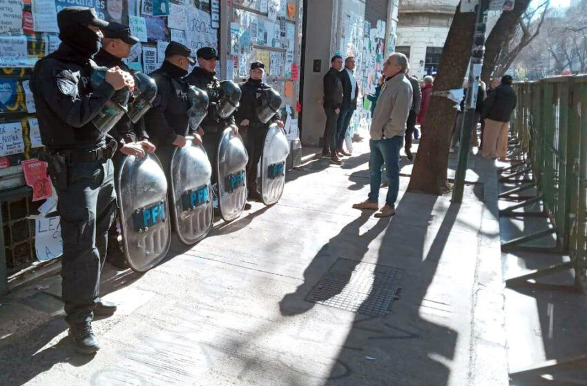 El Gobierno intenta desalentar el banderazo frente a la casa de Cristina Kirchner
