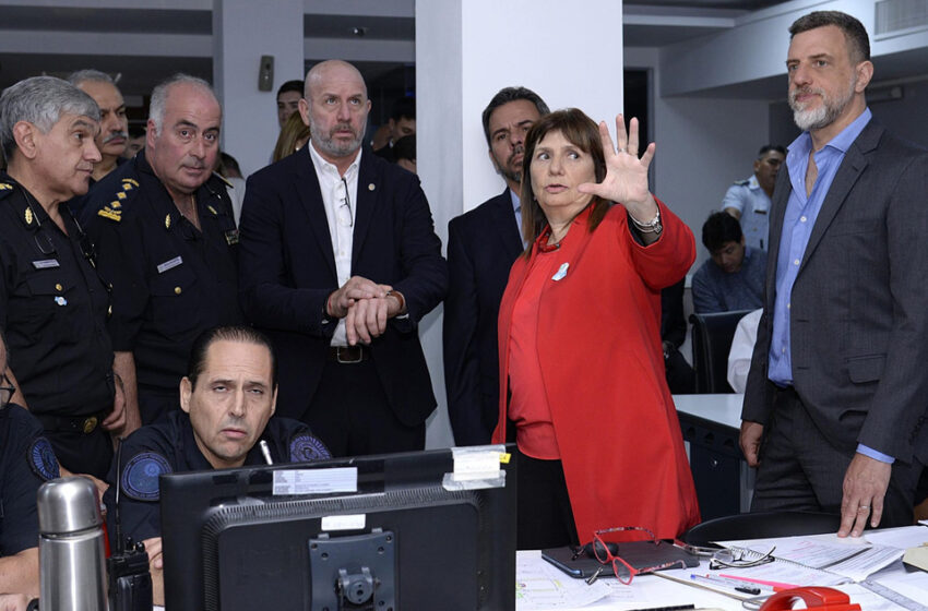 Bullrich reforma la Policía Federal, pero mantiene en secreto el cuerpo de espías