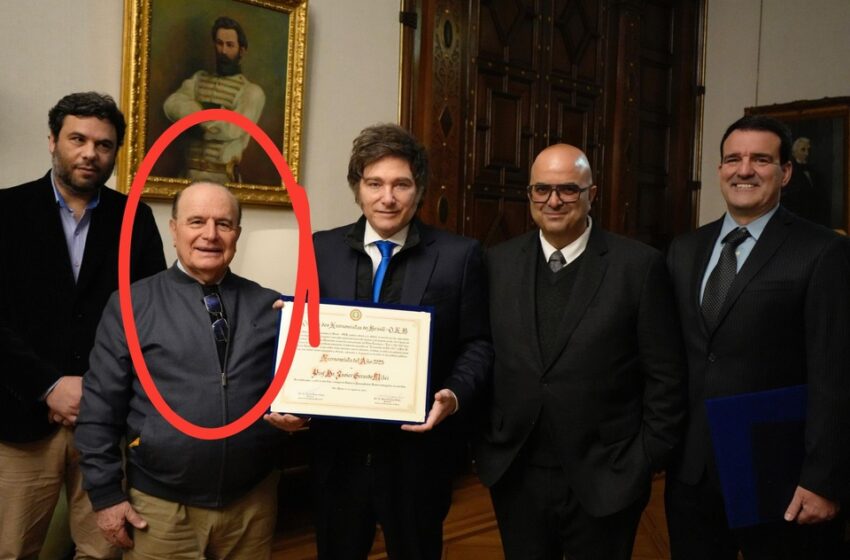 Javier Milei recibió un premio de un economista inhabilitado por fraude en Brasil