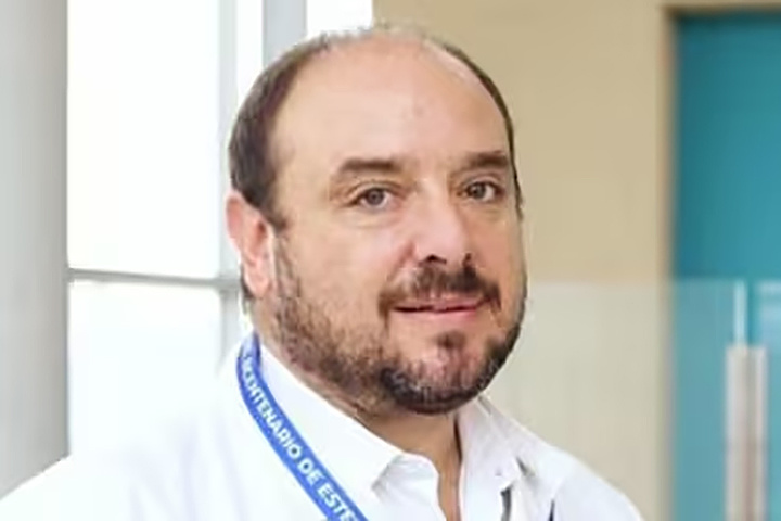 Javier Milei tiene nuevo médico de cabecera