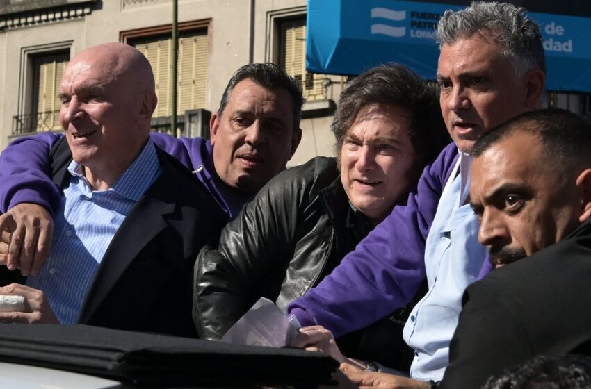 El ministro de Seguridad bonaerense criticó el operativo de custodia de la caravana de Milei