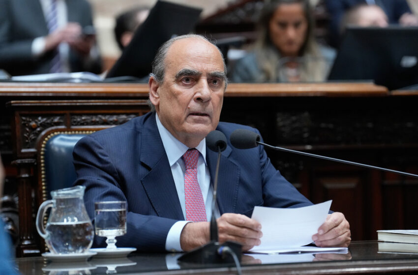 El Gobierno en su laberinto: no logra desmentir los audios y asegura que es “una operación”
