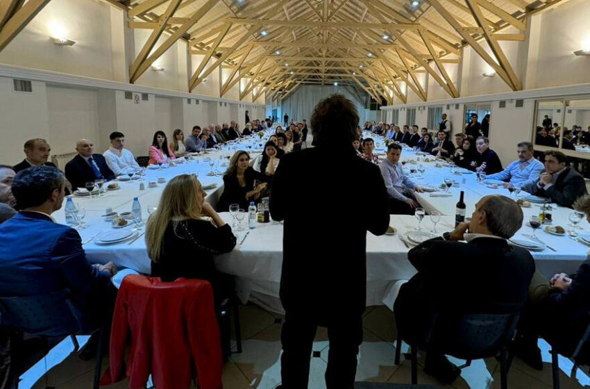  Milei se reunió en Olivos con candidatos y jefes de campaña de La Libertad Avanza