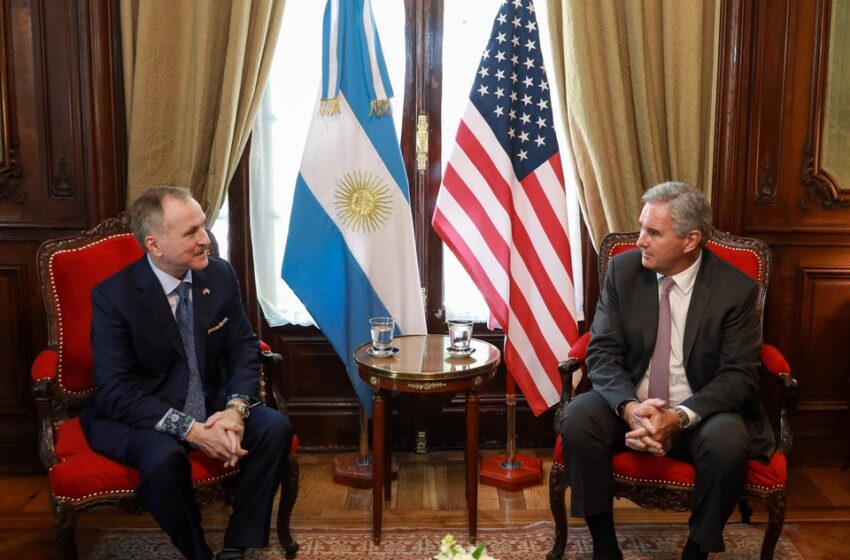  Peter Lamelas asumió como embajador de Estados Unidos en Argentina