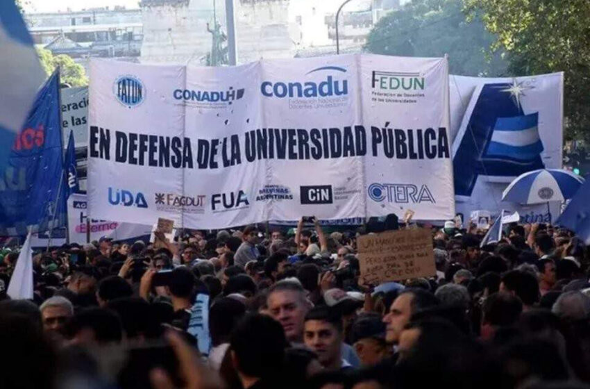  Las universidades públicas convocan a un paro por 72 horas